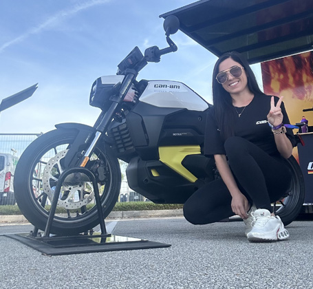 Los Angeles promotional models