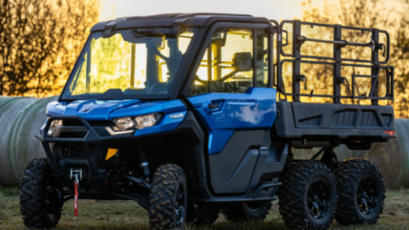 Can-Am Defender 6x6