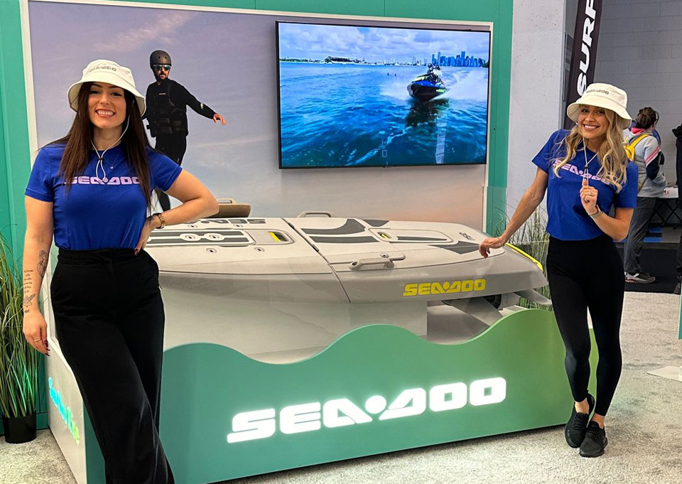 how to hire trade show staff for your next event