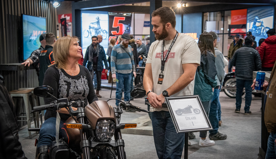 what trade show staffing agencies do